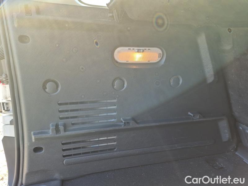 Renault  Kangoo  2 (2008)  1.5BdCi 95 Zen 5d #20