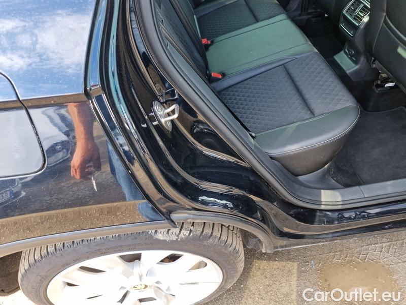  Skoda  Karoq  (NU)(2017->)  2.0TDI 140 Style 4x4 AT #49