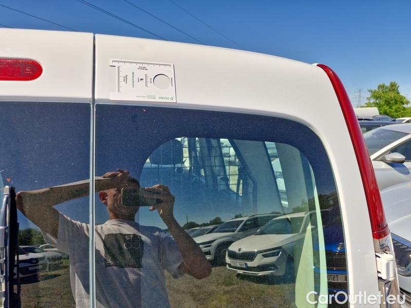 Renault  Kangoo  2 (2008)  1.5BdCi 95 Zen 5d #18