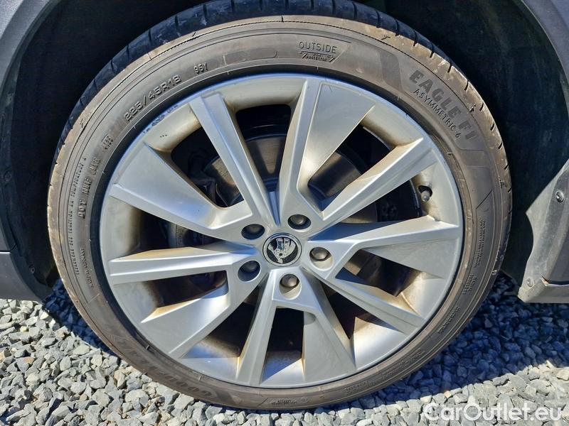  Skoda  Octavia  Combi (NX3)(2020) Oct.C. 2.0TDI 147 Scout 4x4 AT #2
