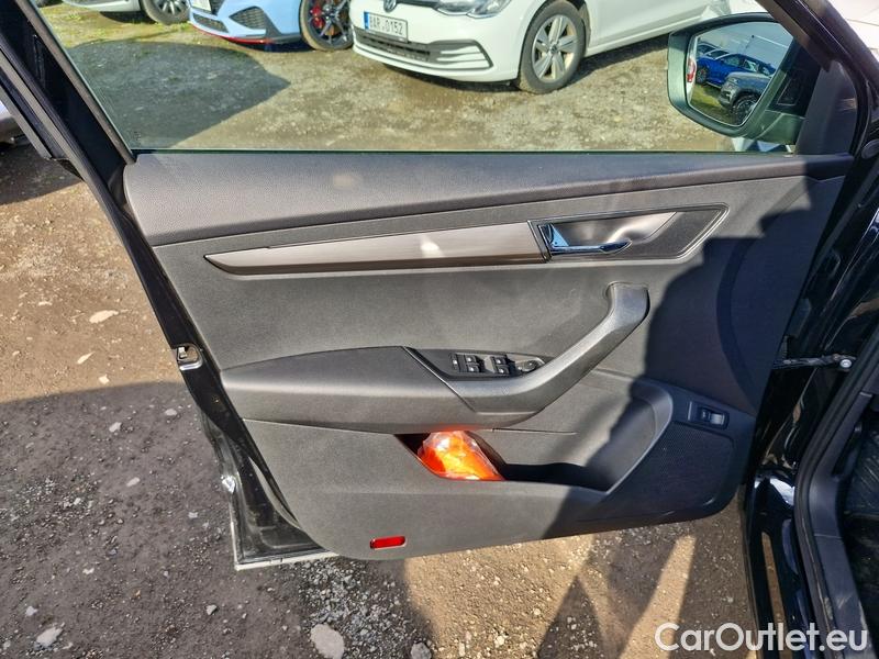  Skoda  Karoq  (NU)(2017->)  2.0TDI 140 Style 4x4 AT #10