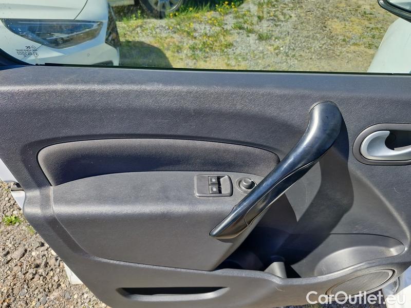  Renault  Kangoo  2 (2008)  1.5BdCi 95 Zen 5d #27