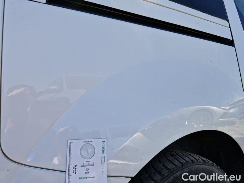 Renault  Kangoo  2 (2008)  1.5BdCi 95 Zen 5d #24