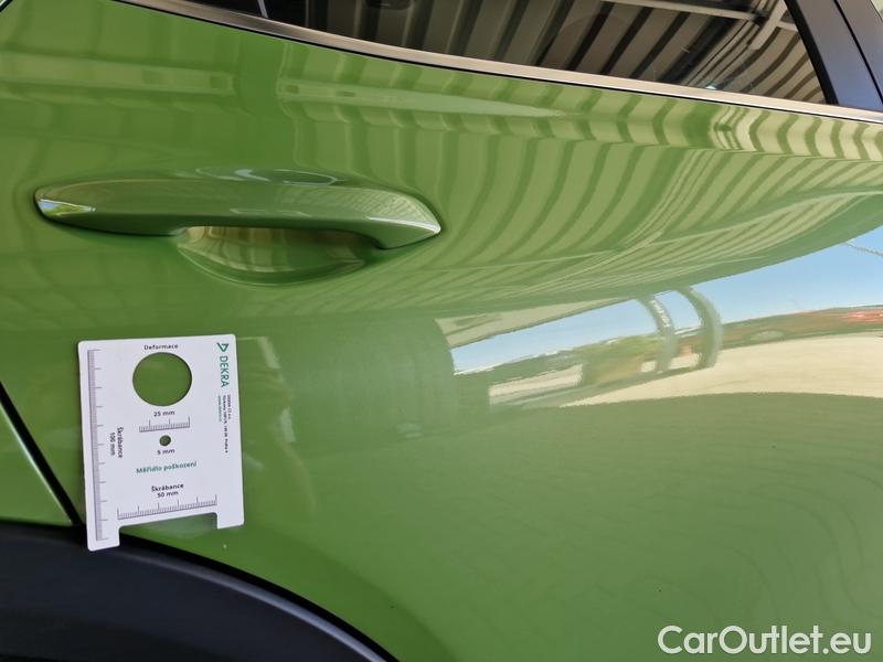 KIA  XCeed  (2019)  1.5 T-GDI Exclusive 5d #19
