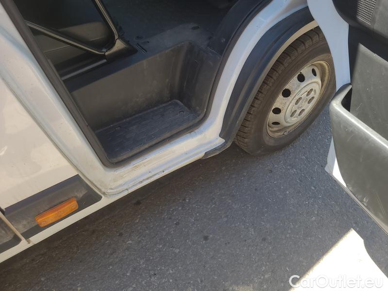  Peugeot  Boxer  2 (2006)  Fur.2.2HDI 4350 L4H2 Act #14