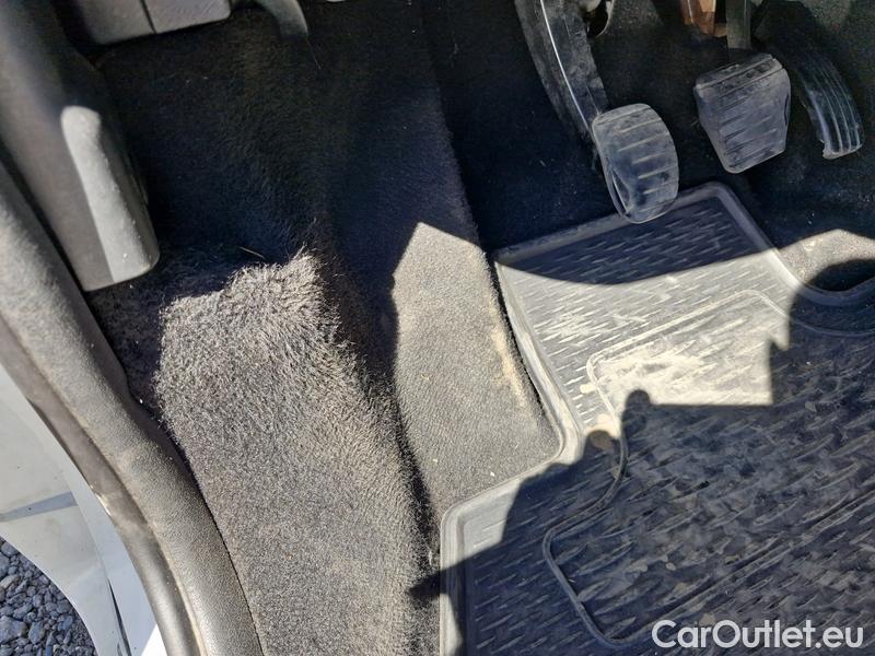  Renault  Kangoo  2 (2008)  1.5BdCi 95 Zen 5d #16