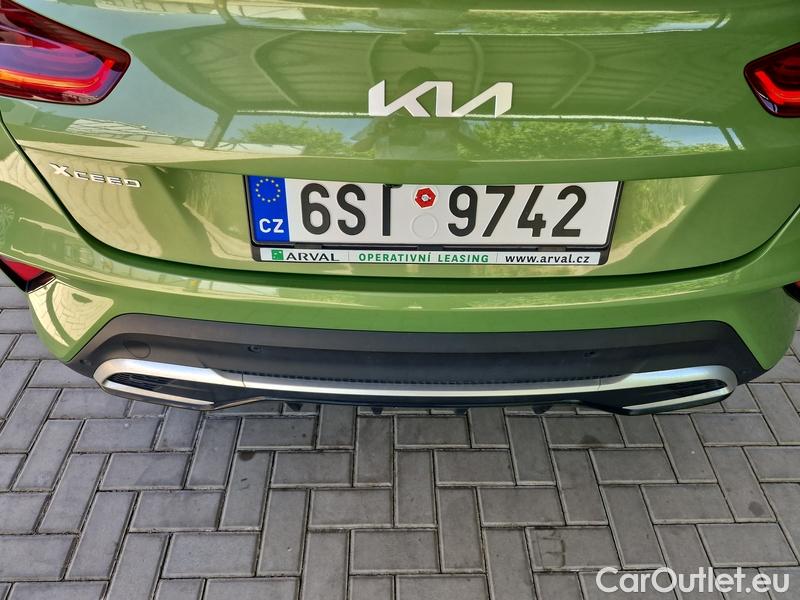  KIA  XCeed  (2019)  1.5 T-GDI Exclusive 5d #12