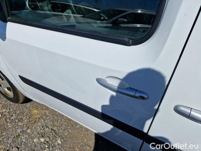  Renault  Kangoo  2 (2008)  1.5BdCi 95 Zen 5d #4