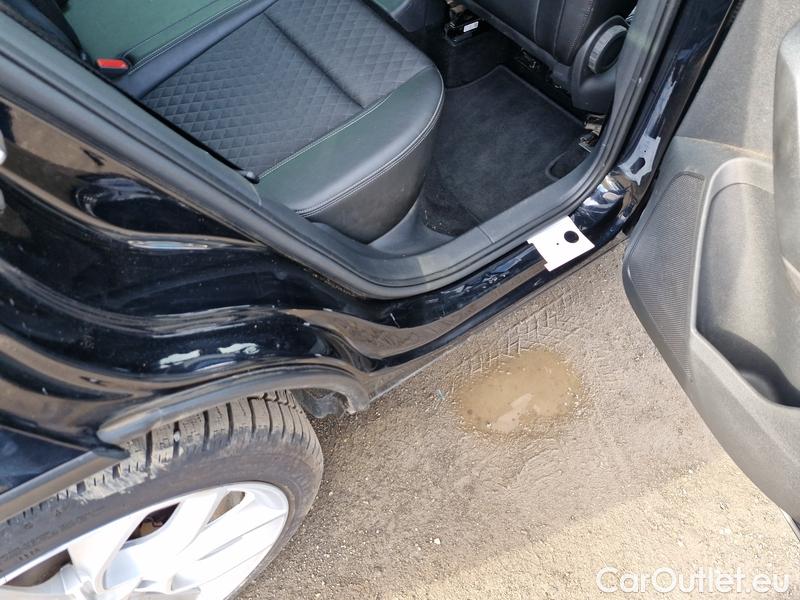  Skoda  Karoq  (NU)(2017->)  2.0TDI 140 Style 4x4 AT #48