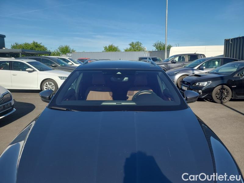  Skoda  Superb  Combi (N25) (2023) Su.com.2.0TDI 147 4x4 L&K Aut #1