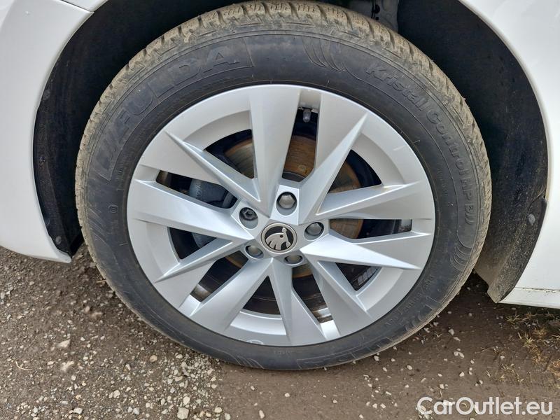  Skoda  Octavia  Combi (NX3)(2020) Oct.Combi 1.5TSI 110 Style #3