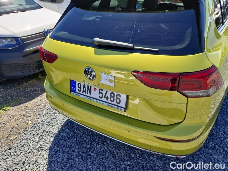  Volkswagen  Golf  VIII Variant (CG5) 2020 Var.2.0TDI 110 Style AT #24