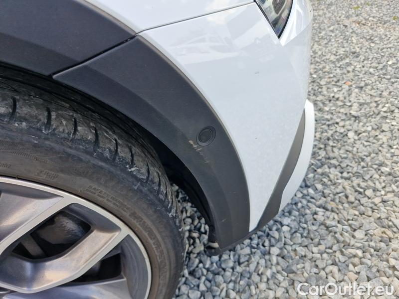  Skoda  Superb  Combi (3V5)(2015) Sup.C.2.0TSI 206 Scout 4x4 AT #11