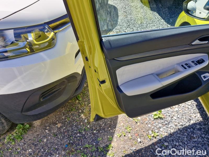  Volkswagen  Golf  VIII Variant (CG5) 2020 Var.2.0TDI 110 Style AT #6