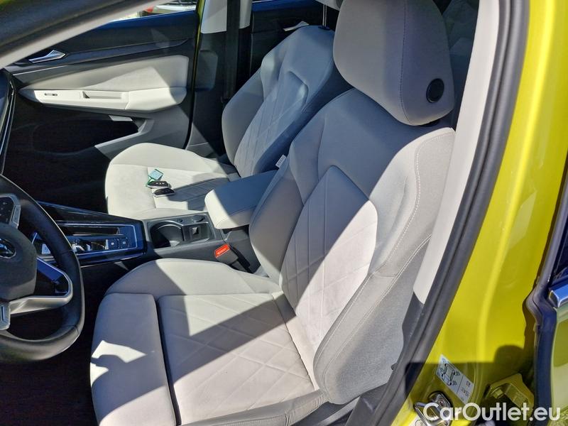  Volkswagen  Golf  VIII Variant (CG5) 2020 Var.2.0TDI 110 Style AT #11
