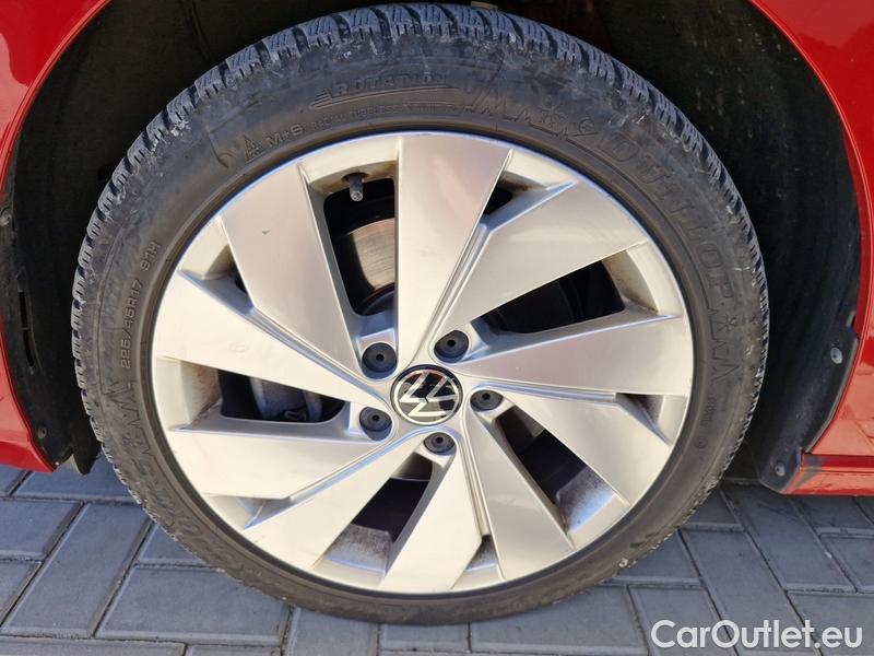  Volkswagen  Golf  VIII Variant (CG5) 2020 Var.2.0TDI 110 Style AT #7