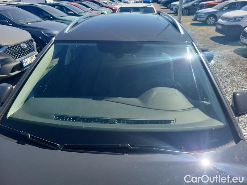  Volkswagen  Golf  VII Variant  (BV5)(2017->) Var. 2.0TDI 110 HL AT #1