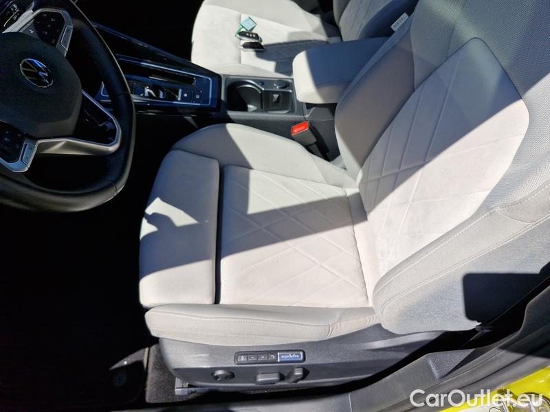  Volkswagen  Golf  VIII Variant (CG5) 2020 Var.2.0TDI 110 Style AT #10