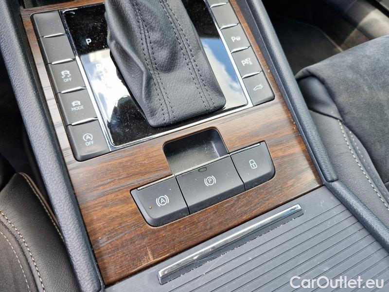  Skoda  Superb  Combi (3V5)(2015) Sup.C.2.0TSI 206 Scout 4x4 AT #8