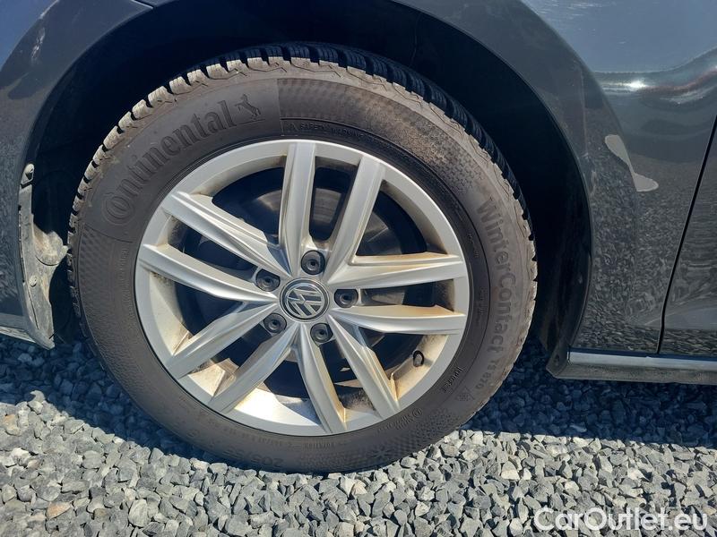  Volkswagen  Golf  VII Variant  (BV5)(2017->) Var. 2.0TDI 110 HL AT #5