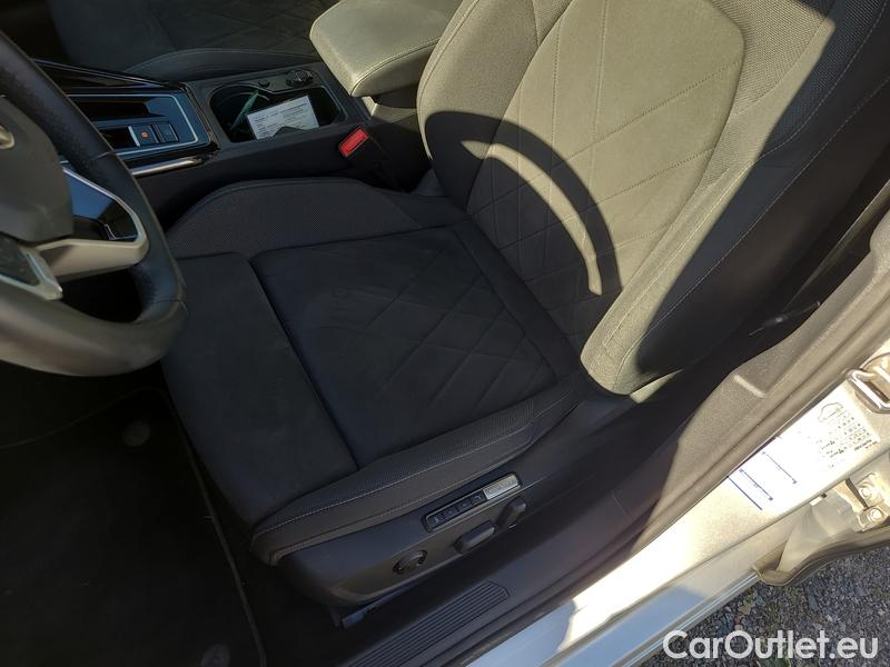  Volkswagen  Golf  VIII Variant (CG5) 2020 Var.2.0TDI 110 Style AT #6