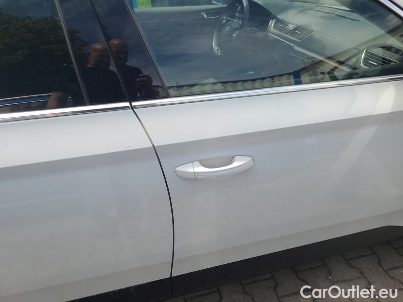 Skoda  Superb  Combi (3V5)(2015) Sup.C.2.0TSI 206 Scout 4x4 AT #5