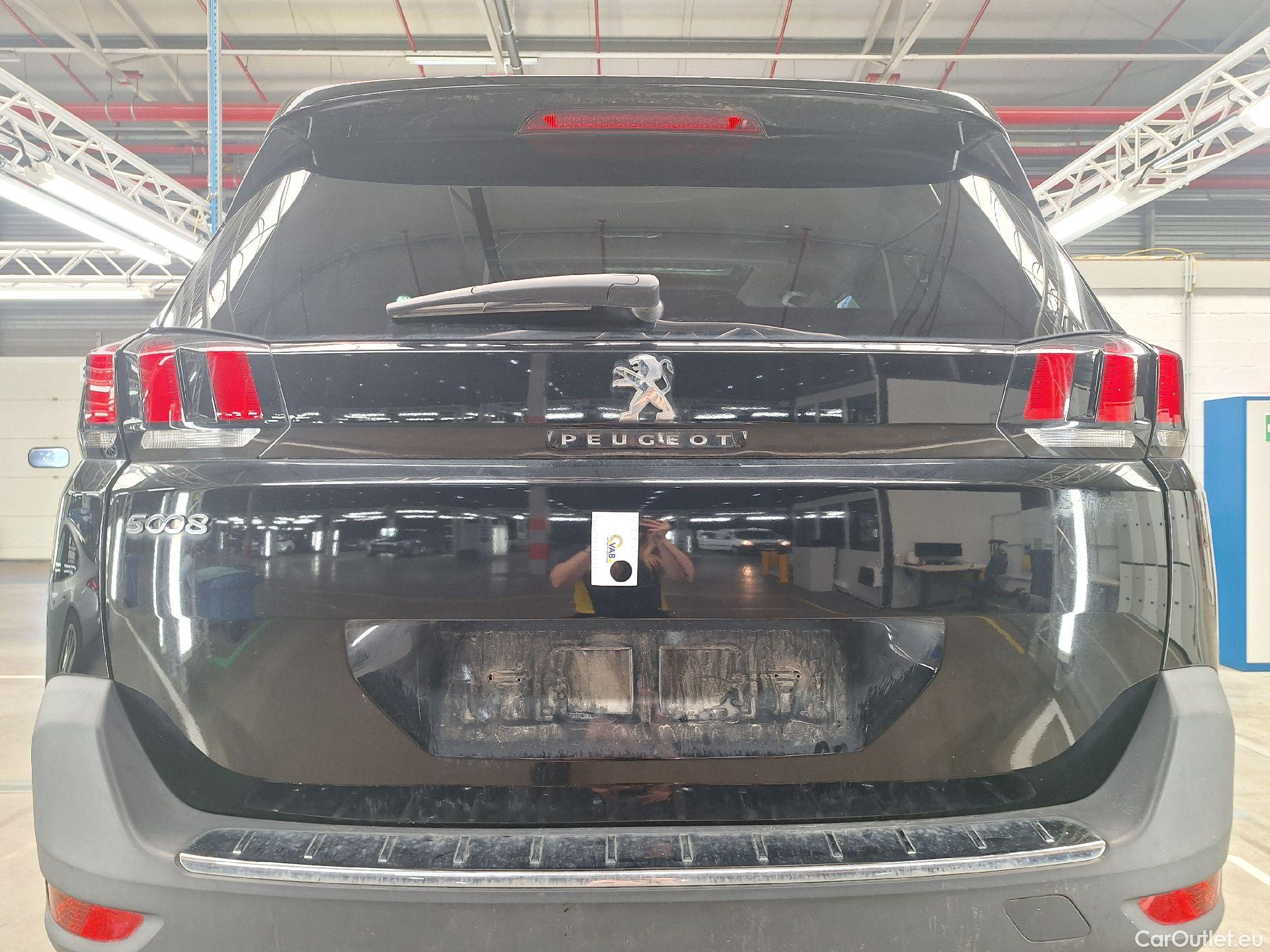  Peugeot  5008 Peugeot,  '16, Peugeot  1.5 BlueHDi 96kW S&S EAT8 Allure 5d #50