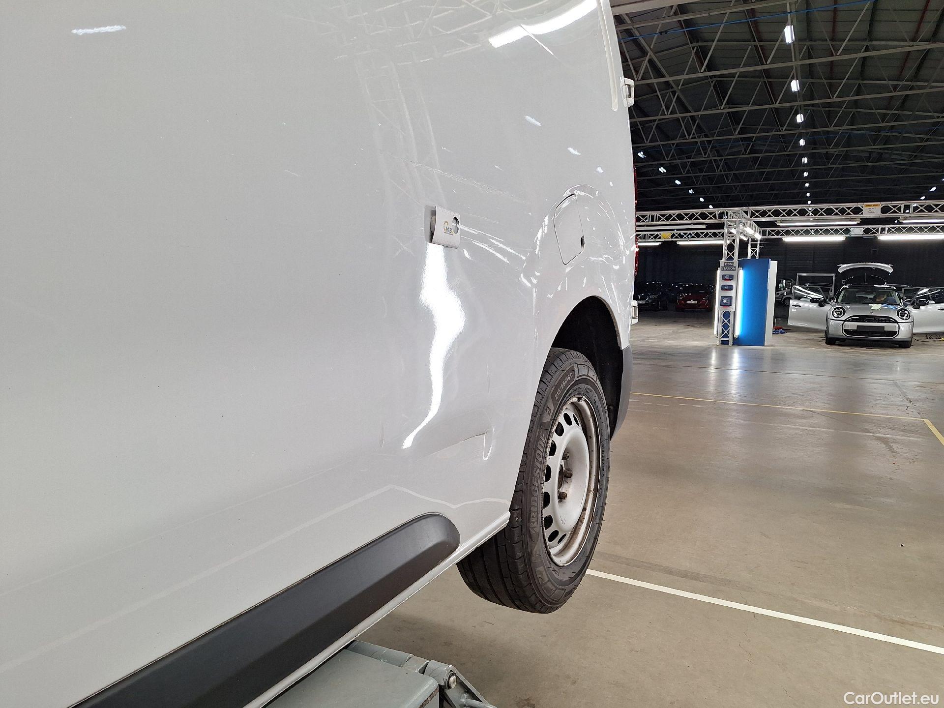  Peugeot  Expert Peugeot, _ '16, Peugeot  Standard Premium L2 2.0 BlueHDi 145 #31