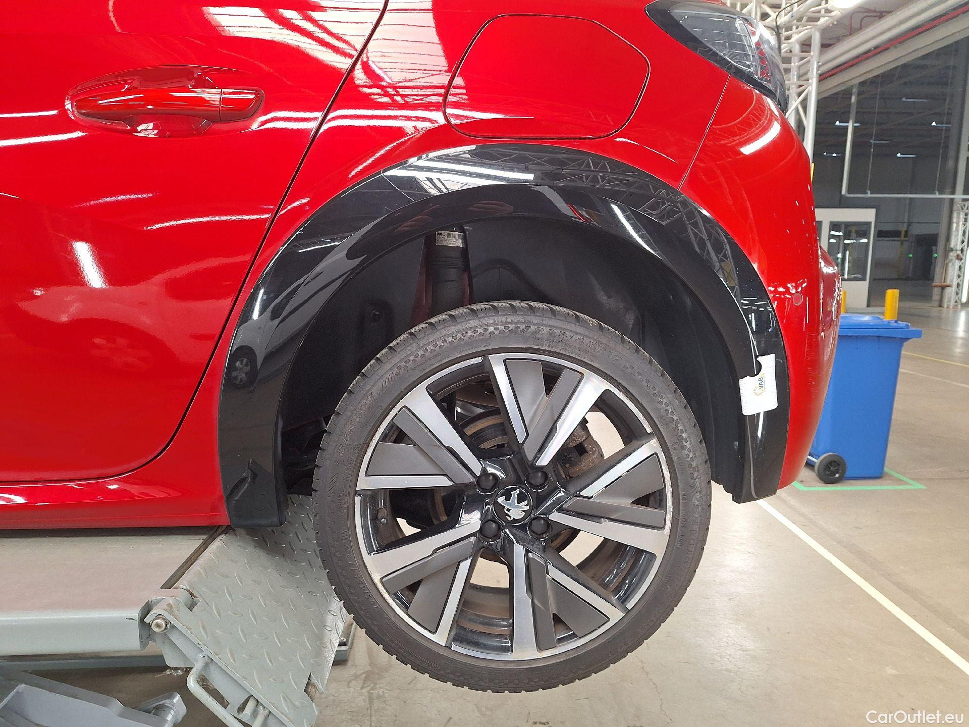  Peugeot  208 Peugeot,  '19, Peugeot  1.2 PureTech 130 EAT8 S&S ?6.3 GT Line #14