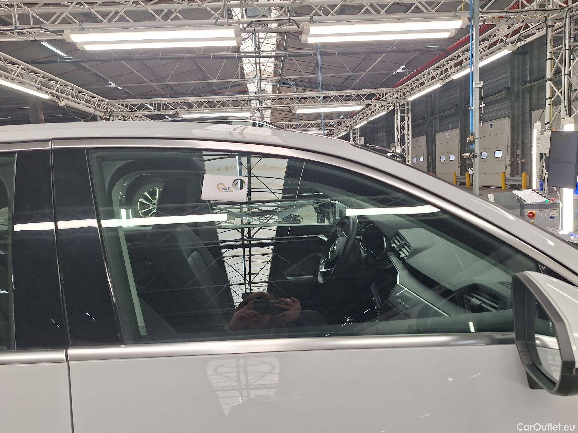  Audi  Q3 Audi,  SB '19, Audi  Sportback 35 TDI S tronic Quattro S Line 5 #1