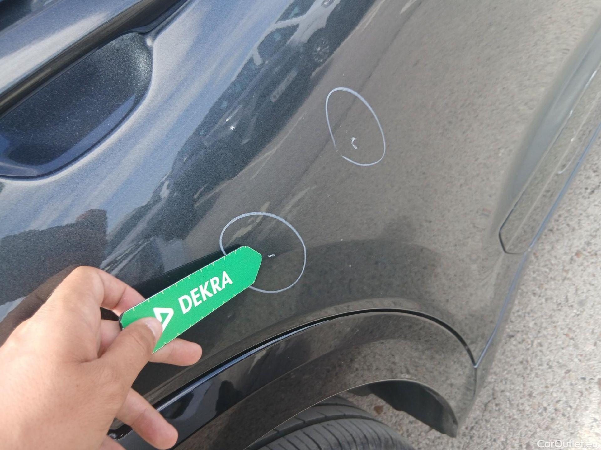  KIA  Niro KIA  1.6 GDi HEV 141 CV Drive #26