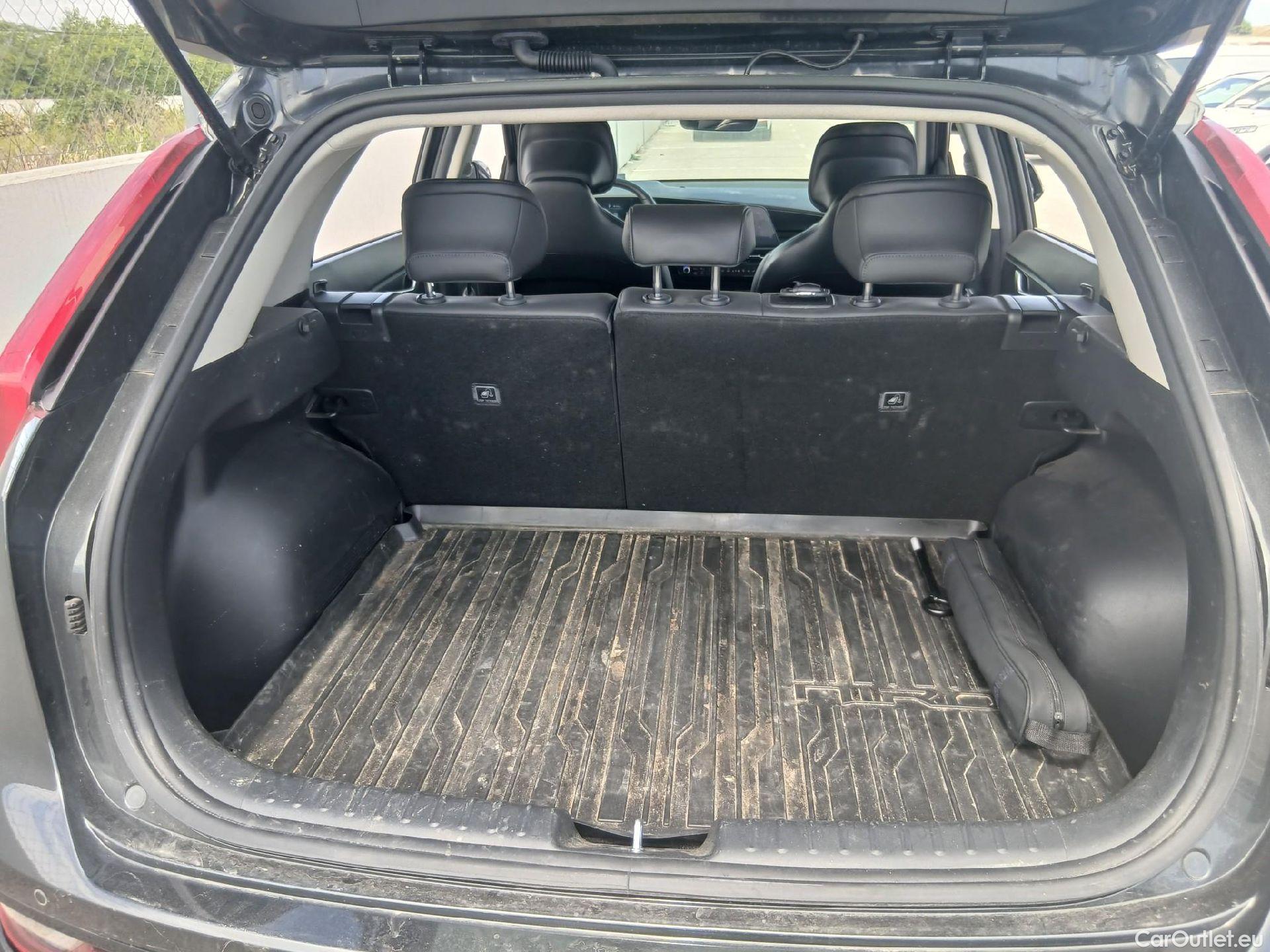  KIA  Niro KIA  1.6 GDi HEV 141 CV Drive #36