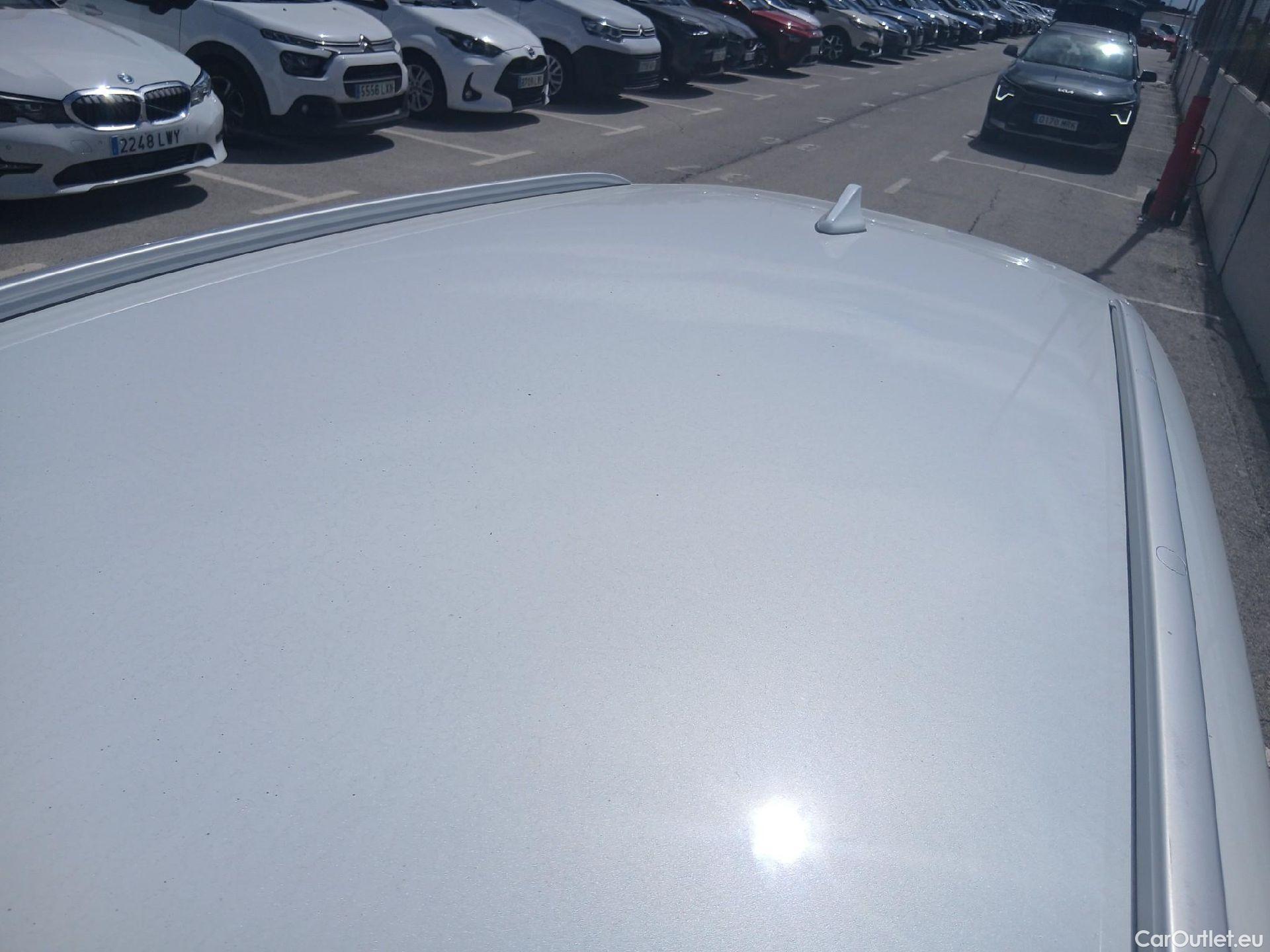  KIA  Cee'd KIA Ceed Tourer / 5P / 1.6 MHEV 136 CV Tech DCT #17