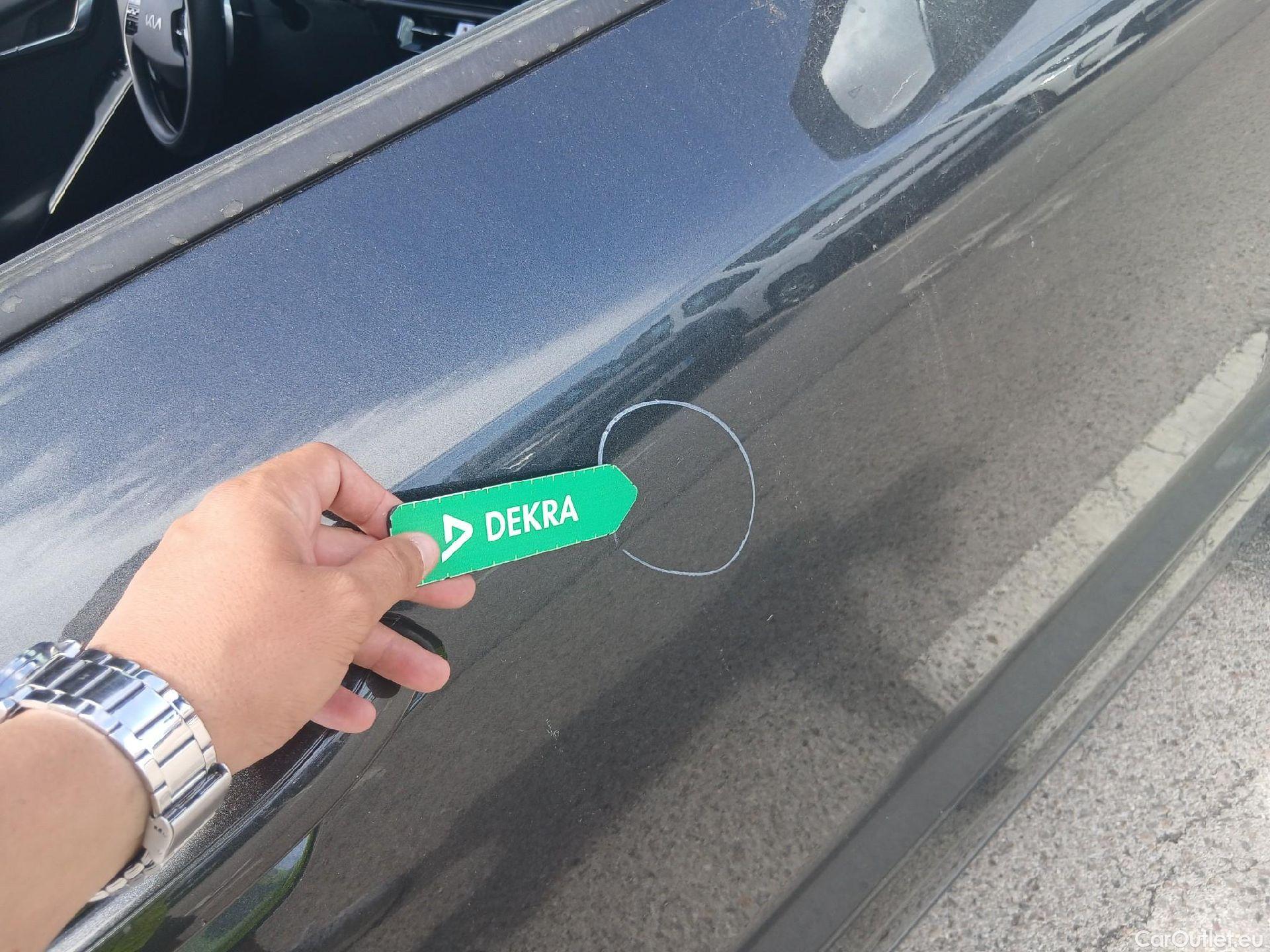  KIA  Niro KIA  1.6 GDi HEV 141 CV Drive #30