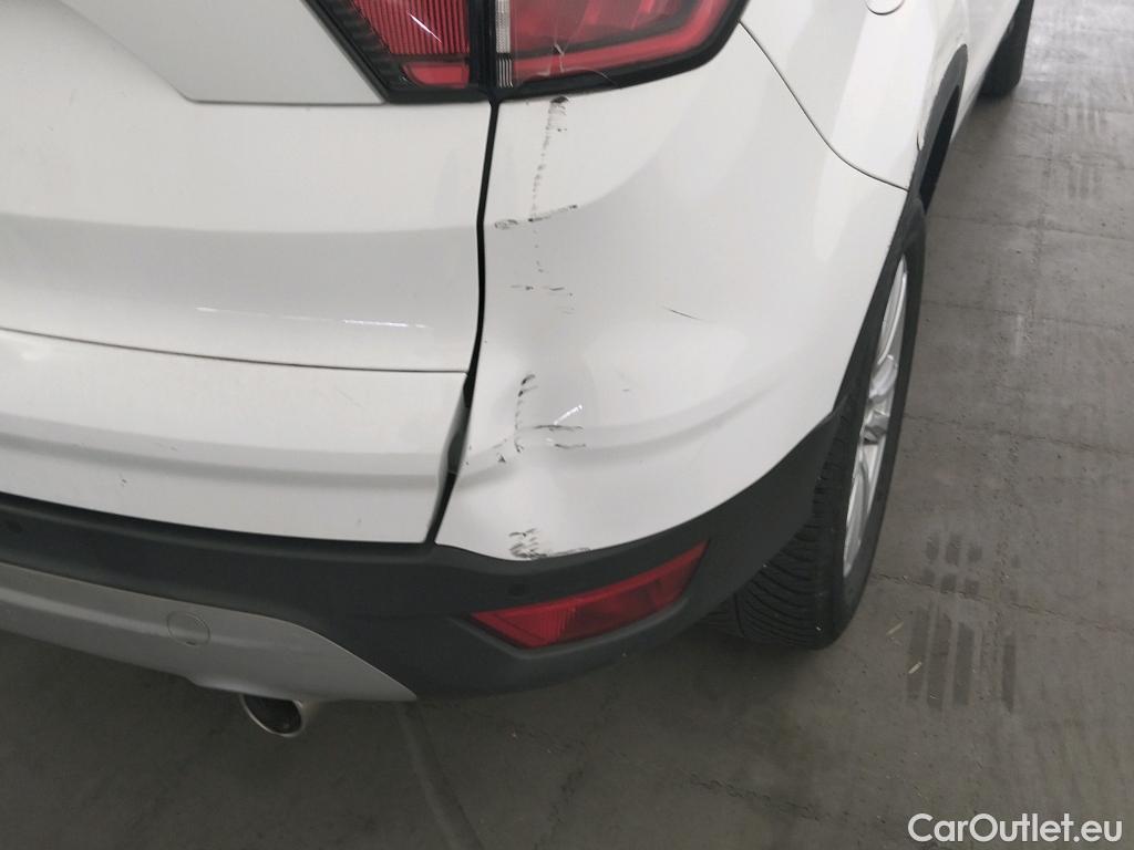  Ford  Kuga FORD  / 2016 / 5P / todoterreno 1.5 EcoBoost 88kW 4x2 Trend+ (CX) #13
