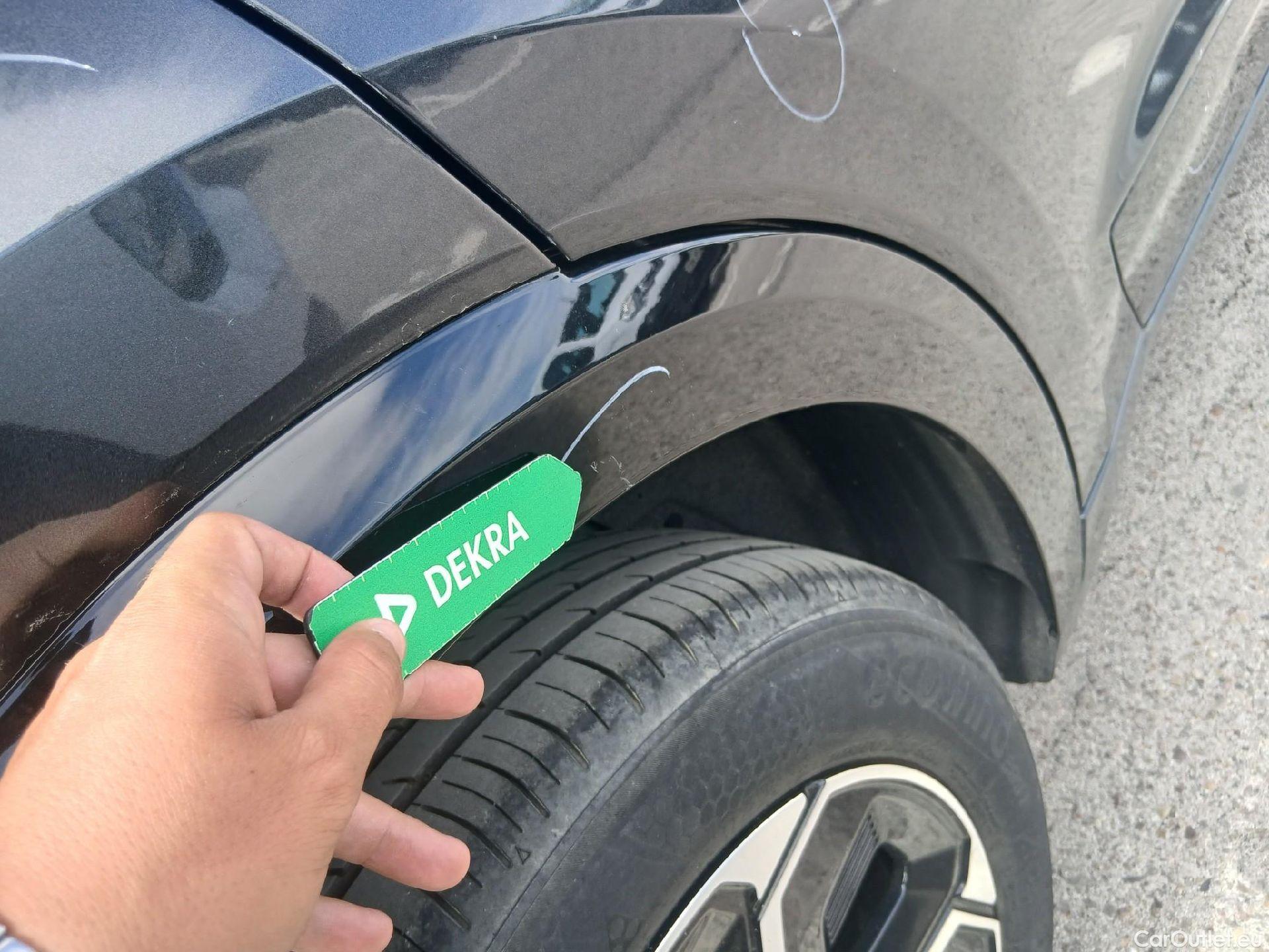  KIA  Niro KIA  1.6 GDi HEV 141 CV Drive #24