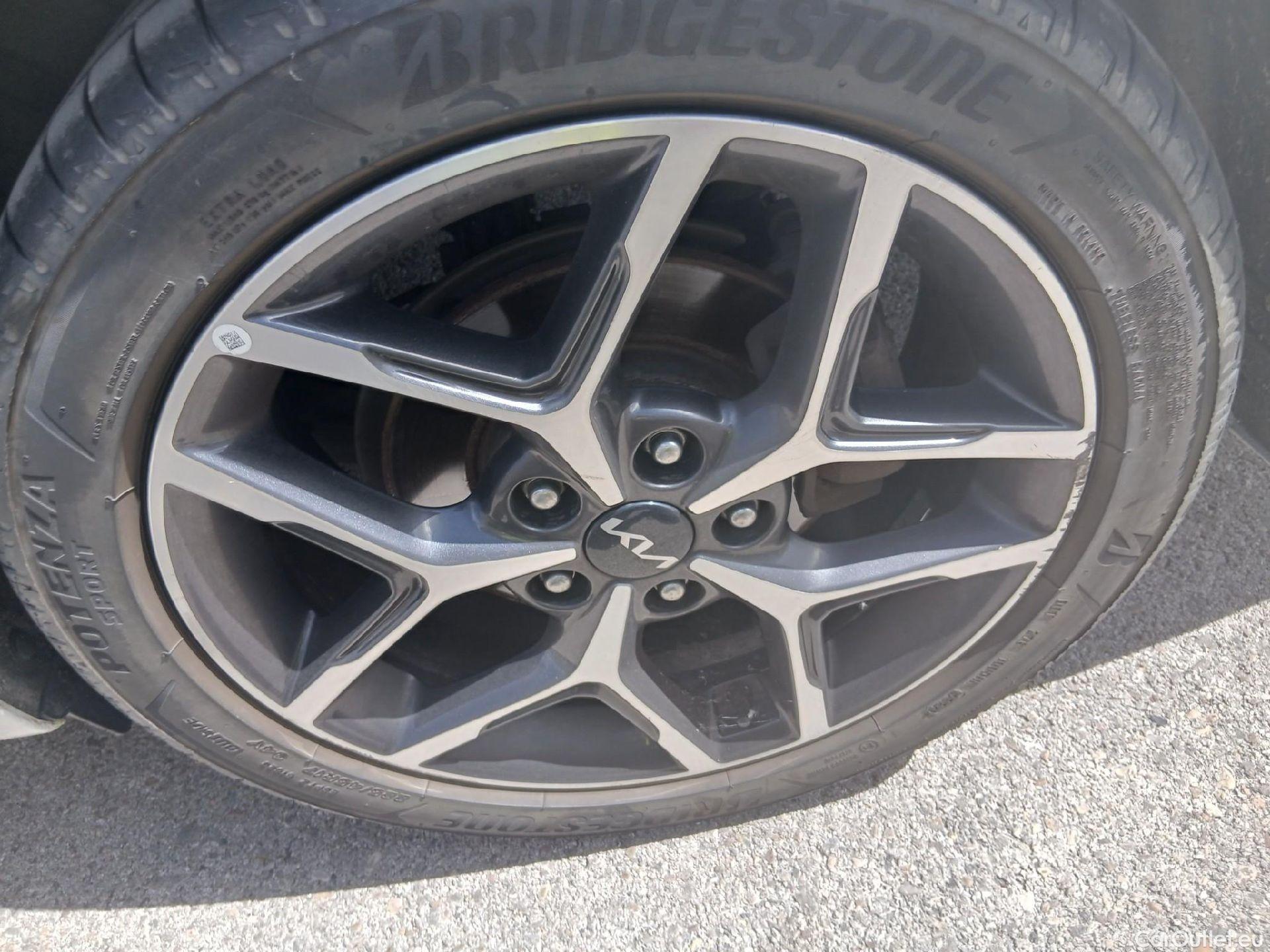  KIA  Cee'd KIA Ceed Tourer / 5P / 1.6 MHEV 136 CV Tech DCT #19