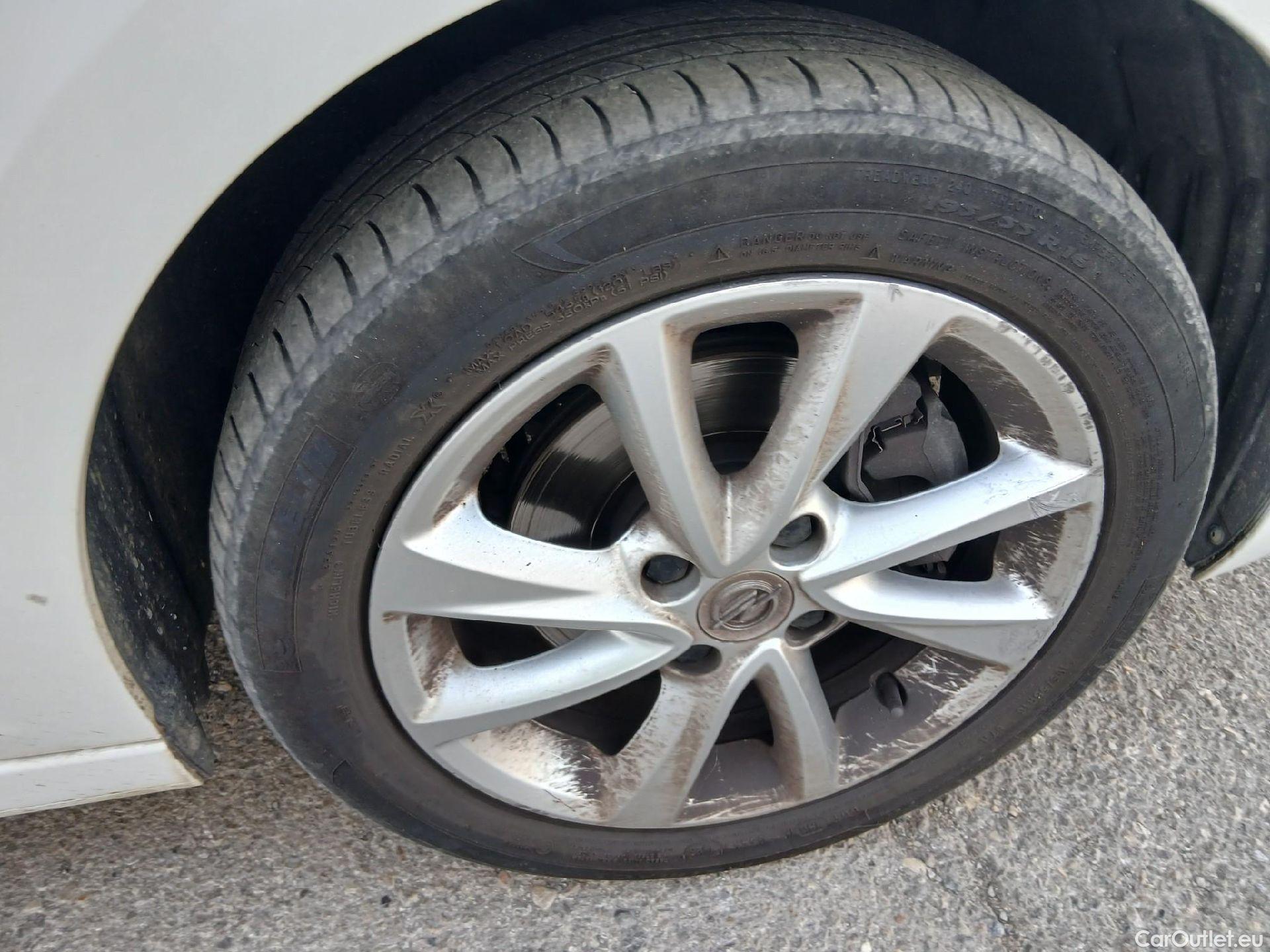  Opel  Corsa OPEL  / 2019 / 5P / berlina con portón 1.5D DT 74kW (100CV) Edition #28