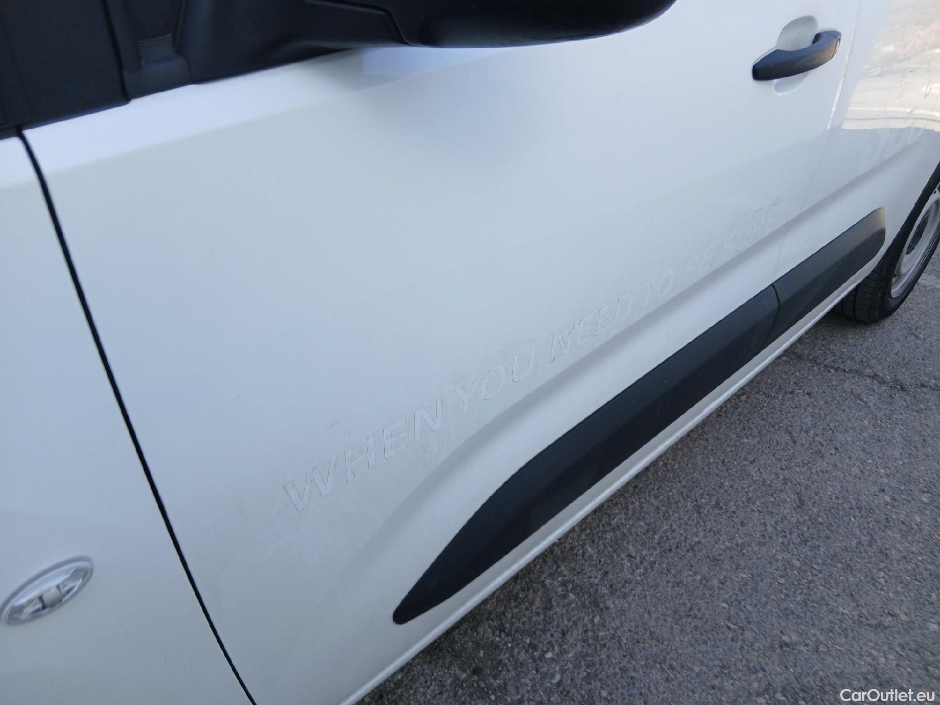  Citroen  Berlingo CITROEN  / 2018 / 3P / furgón derivado de turismo Talla M BlueHDi 100 CONTROL #11