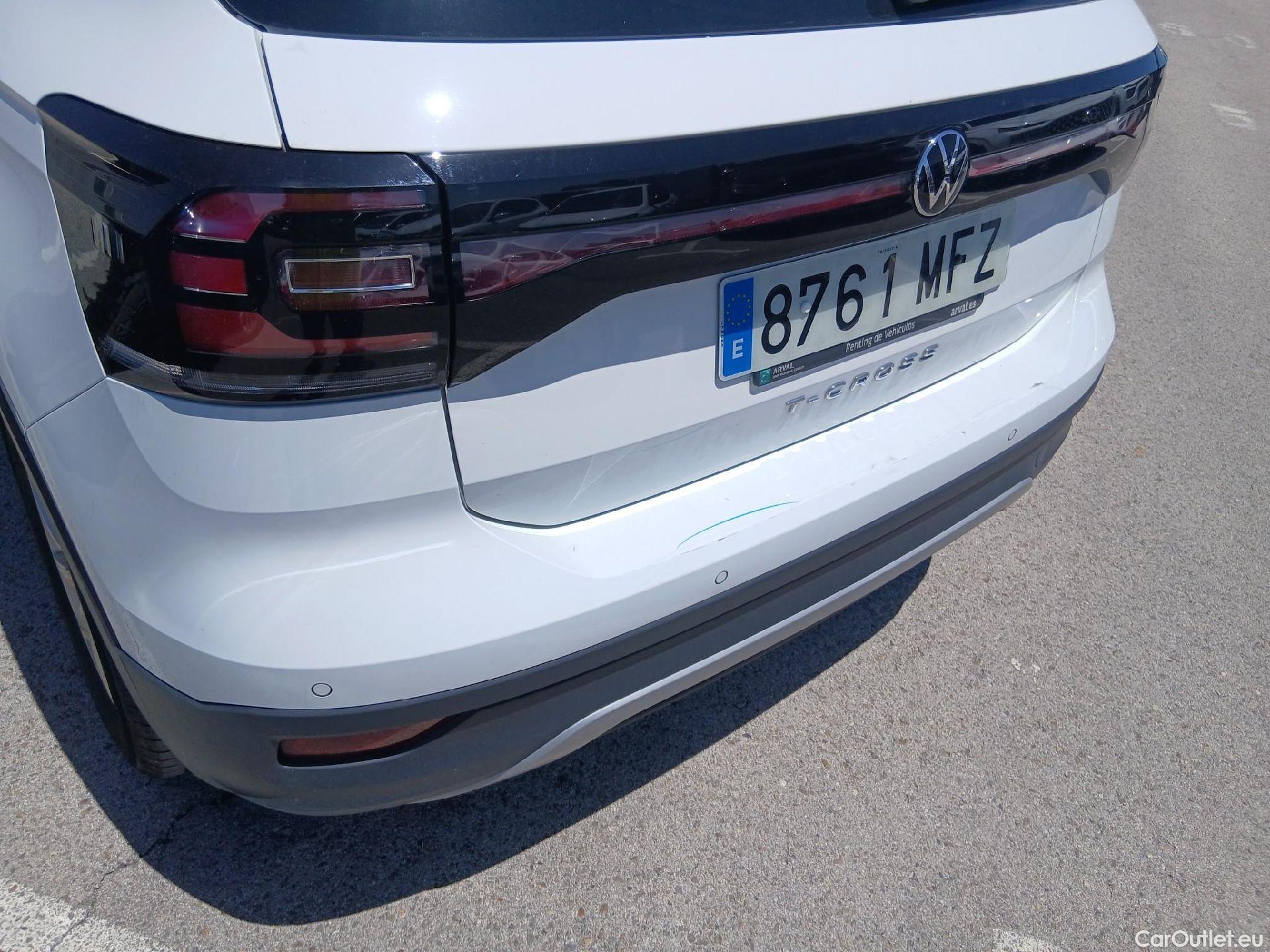  Volkswagen  T-CROSS VOLKSWAGEN  / 2018 / 5P / todoterreno Advance 1.0 TSI 70kW (95CV) (AC3) #12