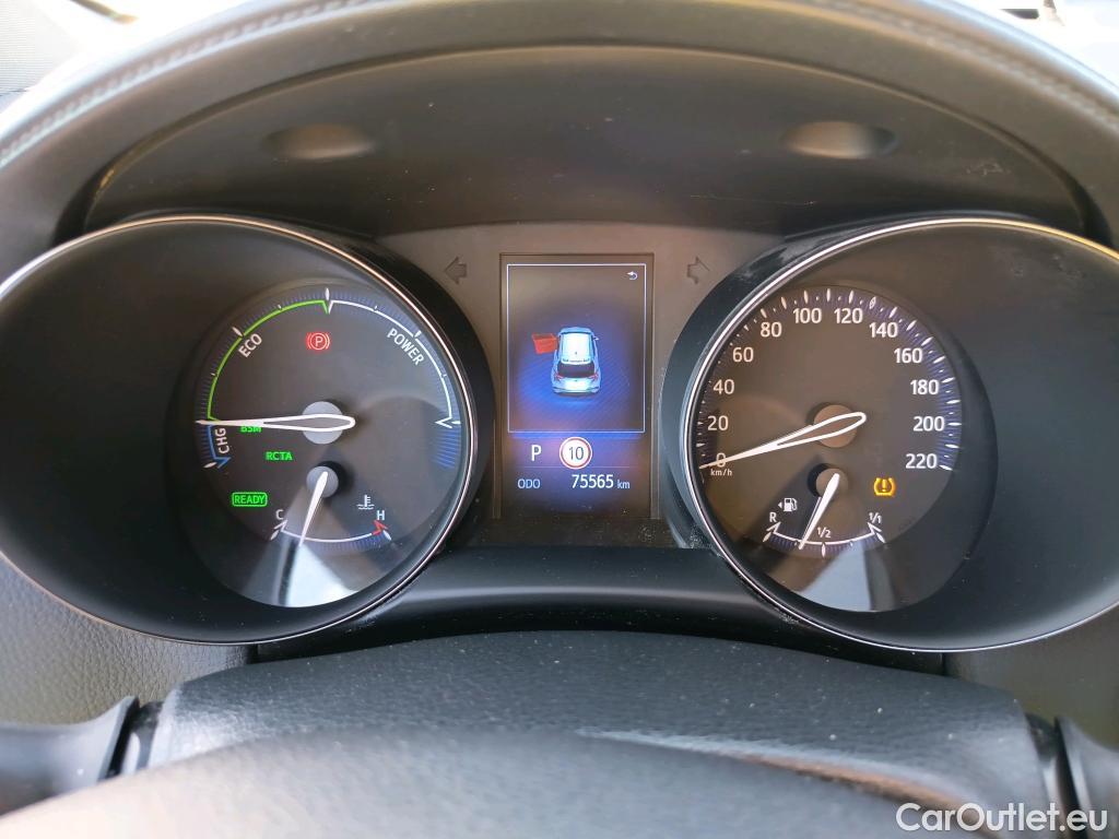  Toyota  C-HR TOYOTA  / 2016 / 5P / todoterreno 1.8 125H Advance (CX) #39