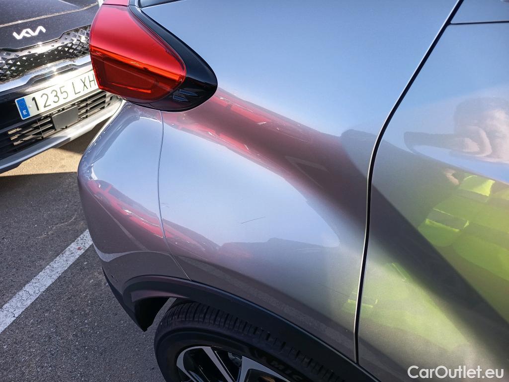  Toyota  C-HR TOYOTA  / 2016 / 5P / todoterreno 1.8 125H Advance (CX) #14