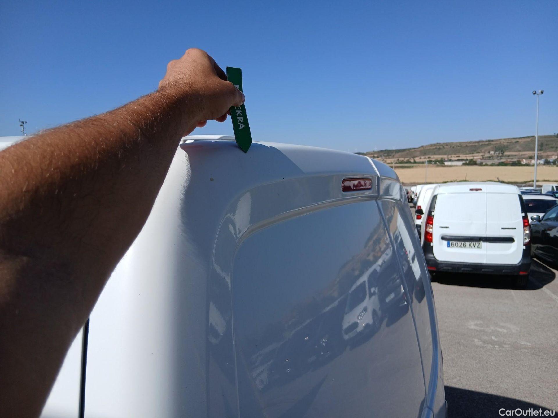  Citroen  Berlingo CITROEN  / 2018 / 3P / furgón derivado de turismo Talla M BlueHDi 100 CONTROL #18