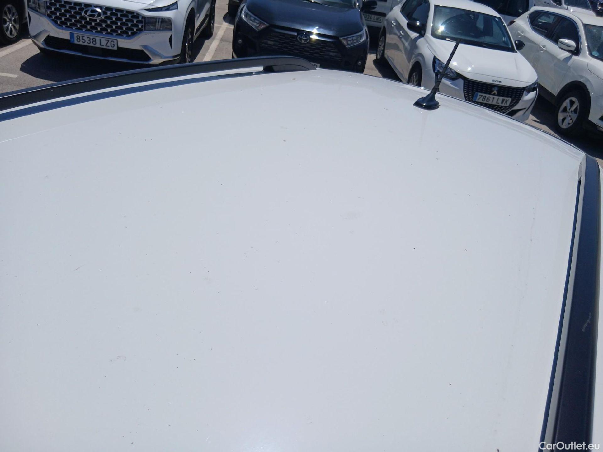  Volkswagen  T-CROSS VOLKSWAGEN  / 2018 / 5P / todoterreno Advance 1.0 TSI 70kW (95CV) (AC3) #7