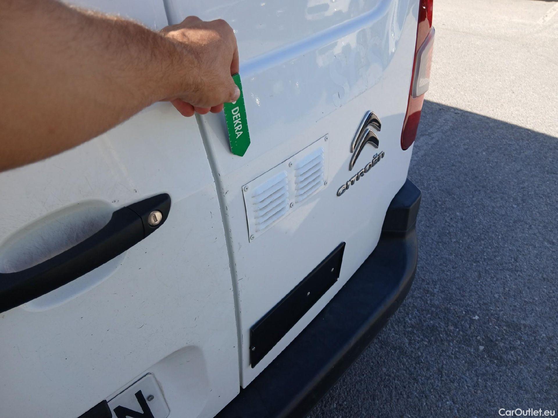  Citroen  Berlingo CITROEN  / 2018 / 3P / furgón derivado de turismo Talla M BlueHDi 100 CONTROL #22