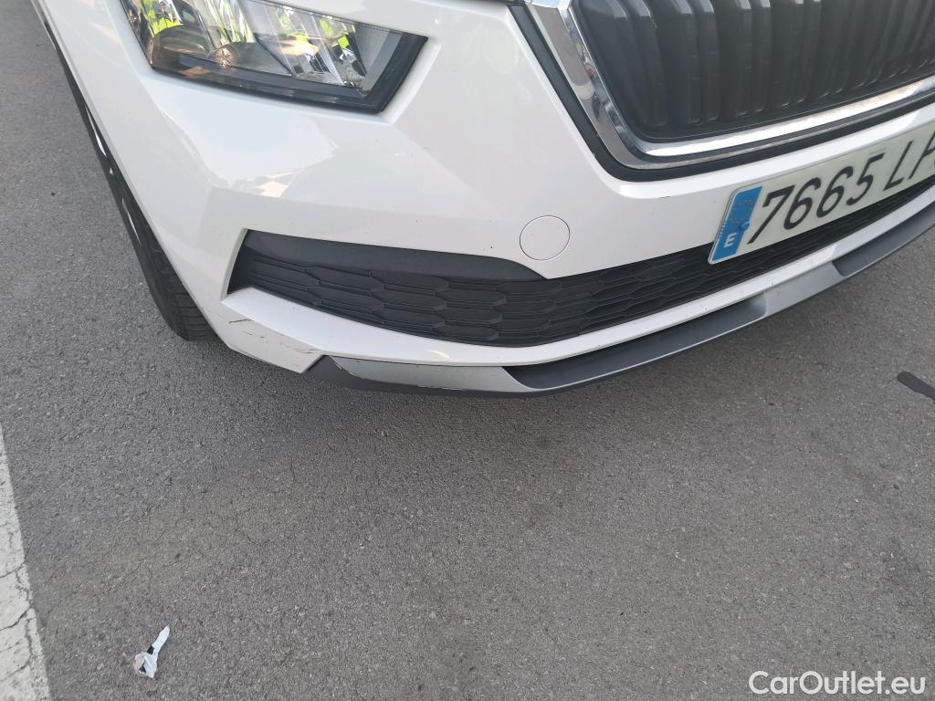  Skoda  KAMIQ SKODA  1.0 TSI 81kW (110CV) DSG Ambition #12
