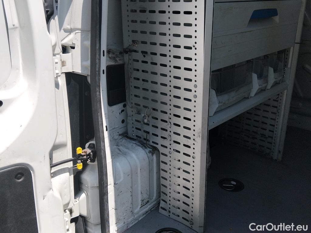  Fiat  Fiorino FIAT  / 2016 / 3P / furgón derivado de turismo Cargo Base 1.3 Mjet 59kW (80CV) E6 #11
