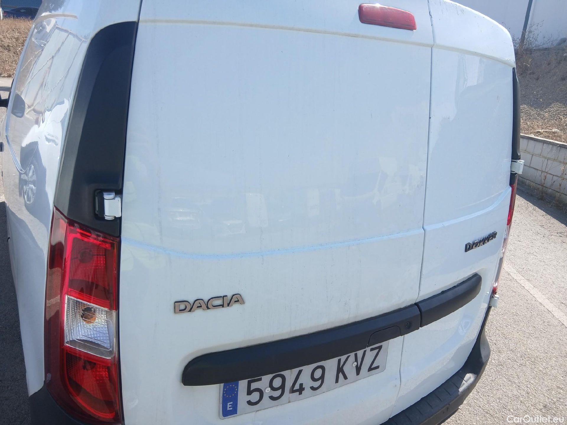  Dacia  Dokker DACIA  / 2013 / 4P / furgón derivado de turismo Van Essential dCi 55kW (75CV) #26