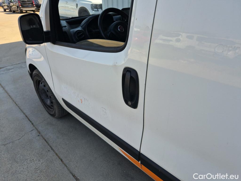  Fiat  Fiorino FIAT  / 2016 / 3P / furgón derivado de turismo Cargo Base N1 1.3 MJet 59 kW (80 CV) #11