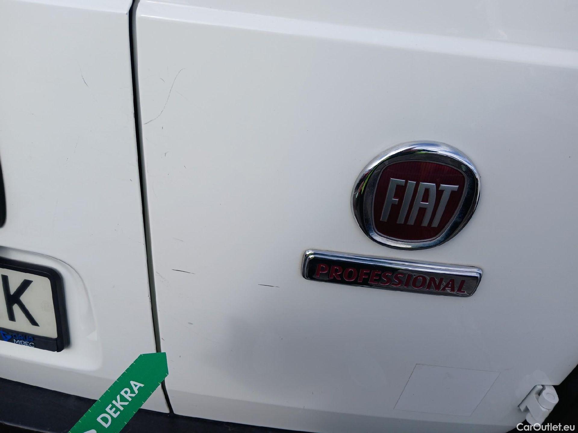  Fiat  Fiorino FIAT  / 2016 / 4P / furgón derivado de turismo Cargo SX N1 1.3 MJet 59 kW (80 CV) #43